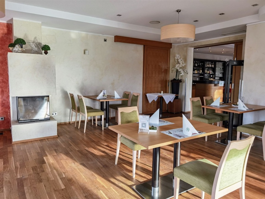 Restaurant mit Kamin